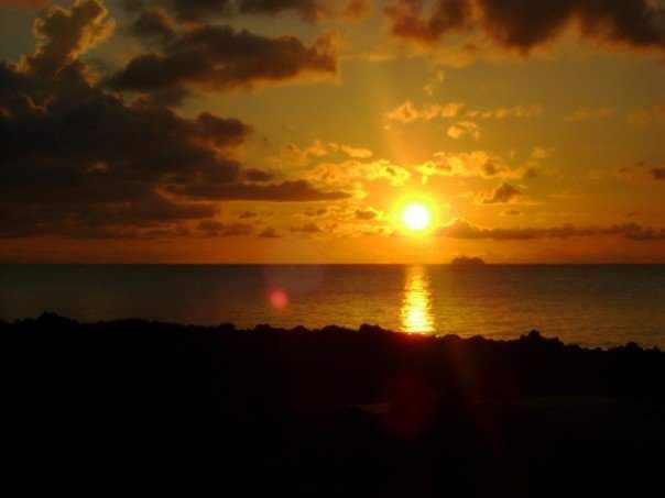 Good Morning! Beautiful Sunrise Grand Cayman Island, BWI. #ThePhotoHour 
#sunrise #landscapephotography 
#SundayMorning #islandlife #grandcaymanisland