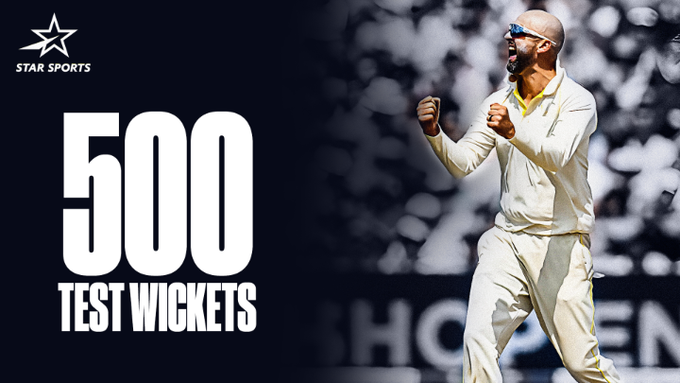  Nathan Lyon bowls his way into the '500 Wickets Club'  📹 Credits: Twitter/StarSportsIndia