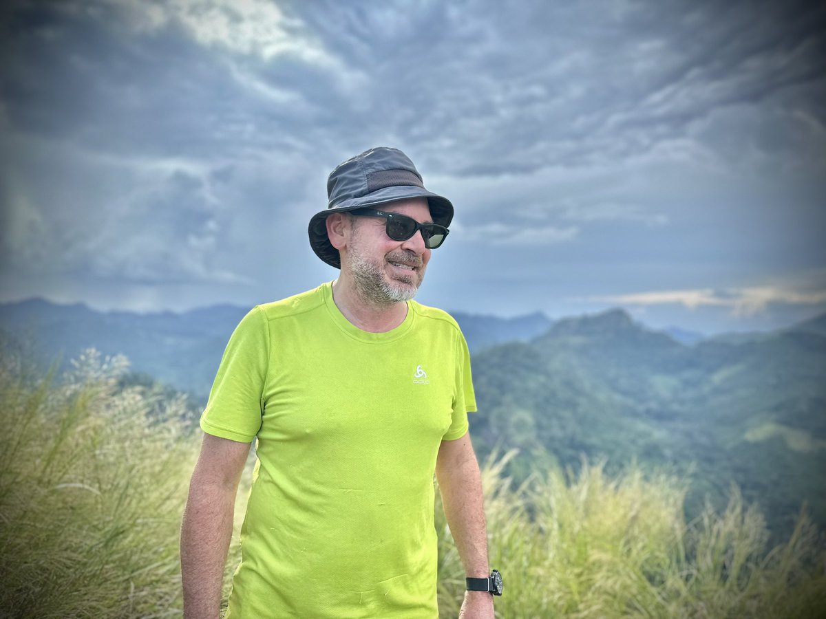 🇨🇮⛰️🚴‍♂️🏊‍♂️🏃🏻‍♀️Très fier d’avoir été nommé Conseiller Spécial du Président de la Fédération Ivoirienne de #Triathlon &amp; #Trail, marquant l’engagement de l'<a href="/AgenceSicom/">By SICOM 🌐</a> dans l'innovation sportive en CI.

Embrassons une ère de découvertes durables ! 

Merci à la FITRIDA
#Leadership🌿