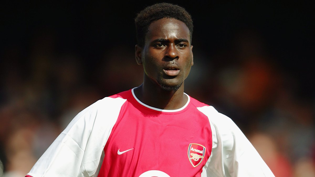 2154. Quincy OWUSU-ABEYIE Winger/Forward - 15.04.86 - GHA (17/2) Prem Debut: 05/03/2005 (ARSENAL vs. Portsmouth, W 3-0) Prem Clubs: Arsenal (03-06), Portsmouth (10) Prem Apps: 15 Prem Goals: 0