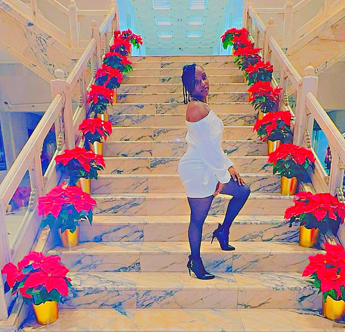 Ms.Donovan if ya Nasty😉. Happy Holidays from Taiwan🇹🇼😘