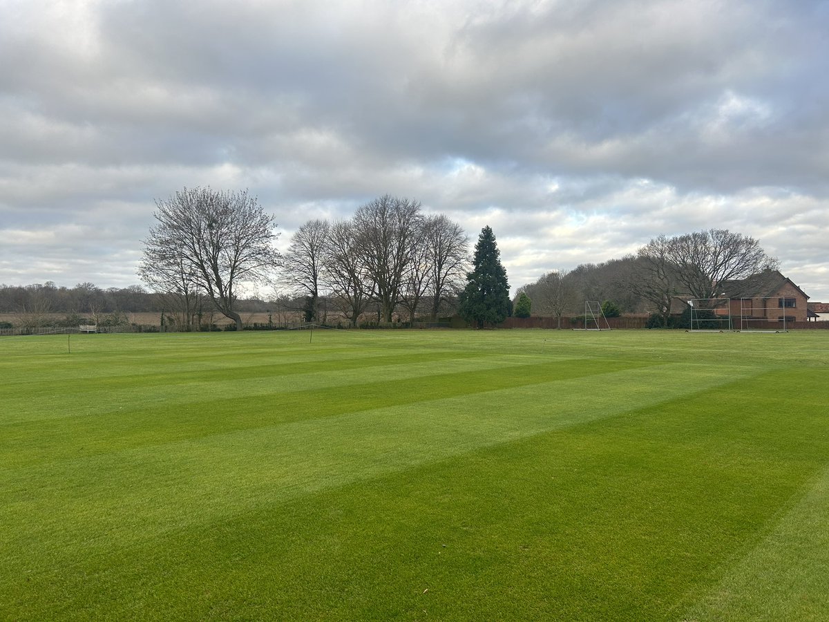 Quick cut and feed on the Waltham square this morning