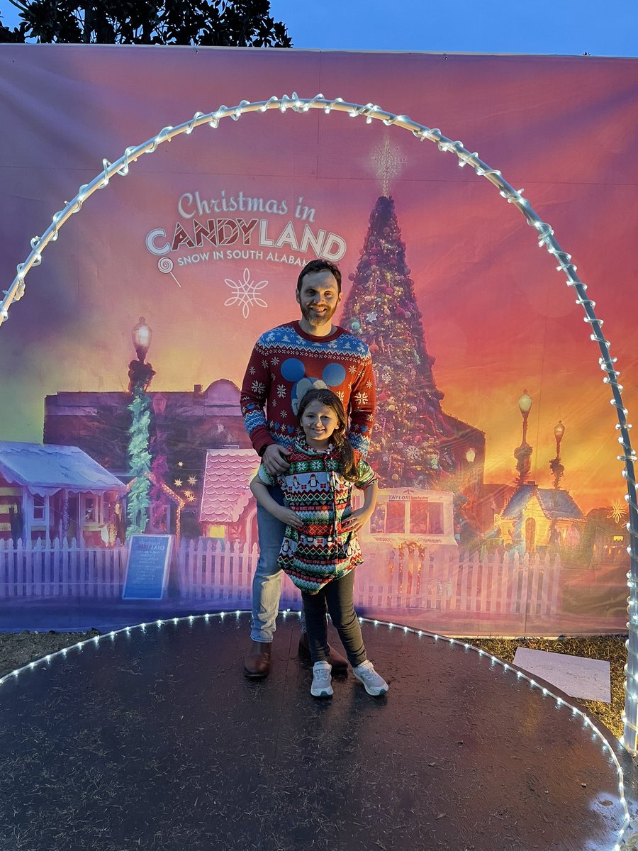 bam1117's tweet photo. Now it feels like Christmas season. https://t.co/RZhd3fRdeL