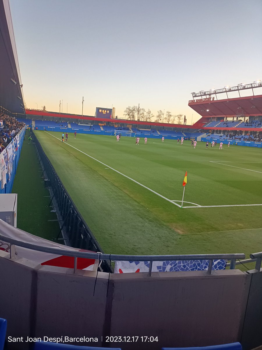 Y aquí estamos💙🤍
#adelanteyarriba
#vamosdeportiva