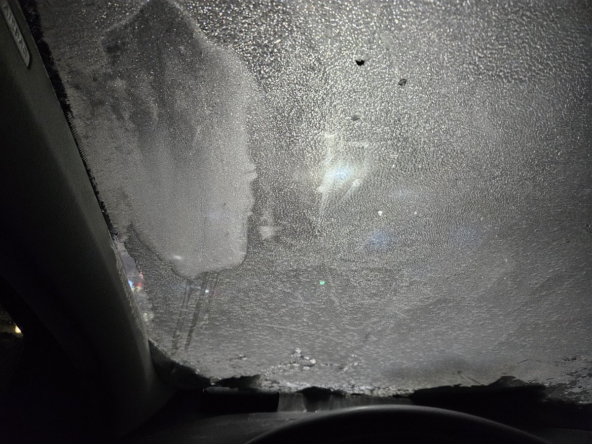 집을못가요 ㅠㅠㅠ

#러버 #디엠 #맘눌뎀