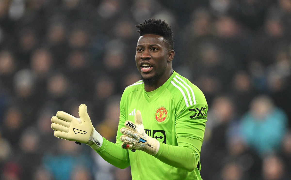 🔴 André Onana tells Sky: “You want to tell me in 6 months, the best goalkeeper in Champions League last season can become the worst in the world? Nah…”.

“I know it’ll be alright here at Man United. It’s just matter of time”.