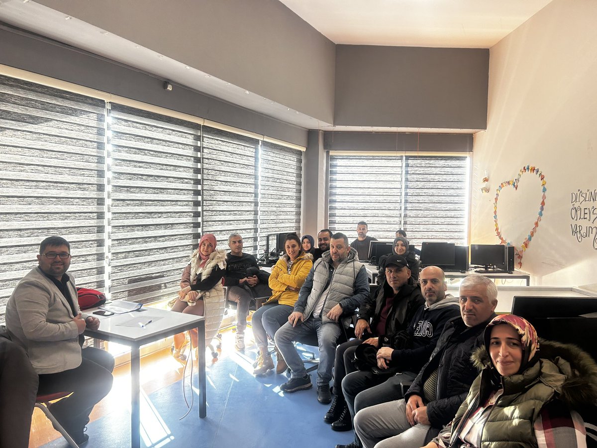 Pendik Bilim ve Sanat Merkezi (@pendikbilsem) on Twitter photo Bugün I. Dönem Veli Toplantımızı gerçekleştirdik. Yoğun ilgi ve katılımlarından dolayı tüm velilerimize ve fedakar öğretmenlerimize teşekkür ederiz. @BilsemMeb <a href="/erdalkilinc27/">Dr.Erdal KILINÇ</a> <a href="/istanbulilmem/">İstanbul İl Millî Eğitim Müdürlüğü</a> <a href="/PendikMEM/">Pendik İlçe Millî Eğitim Müdürlüğü</a> <a href="/federe282/">ferhat dere</a> Bugün I. Dönem Veli Toplantımızı gerçekleştirdik. Yoğun ilgi ve katılımlarından dolayı tüm velilerimize ve fedakar öğretmenlerimize teşekkür ederiz. @BilsemMeb <a href="/erdalkilinc27/">Dr.Erdal KILINÇ</a> <a href="/istanbulilmem/">İstanbul İl Millî Eğitim Müdürlüğü</a> <a href="/PendikMEM/">Pendik İlçe Millî Eğitim Müdürlüğü</a> <a href="/federe282/">ferhat dere</a>