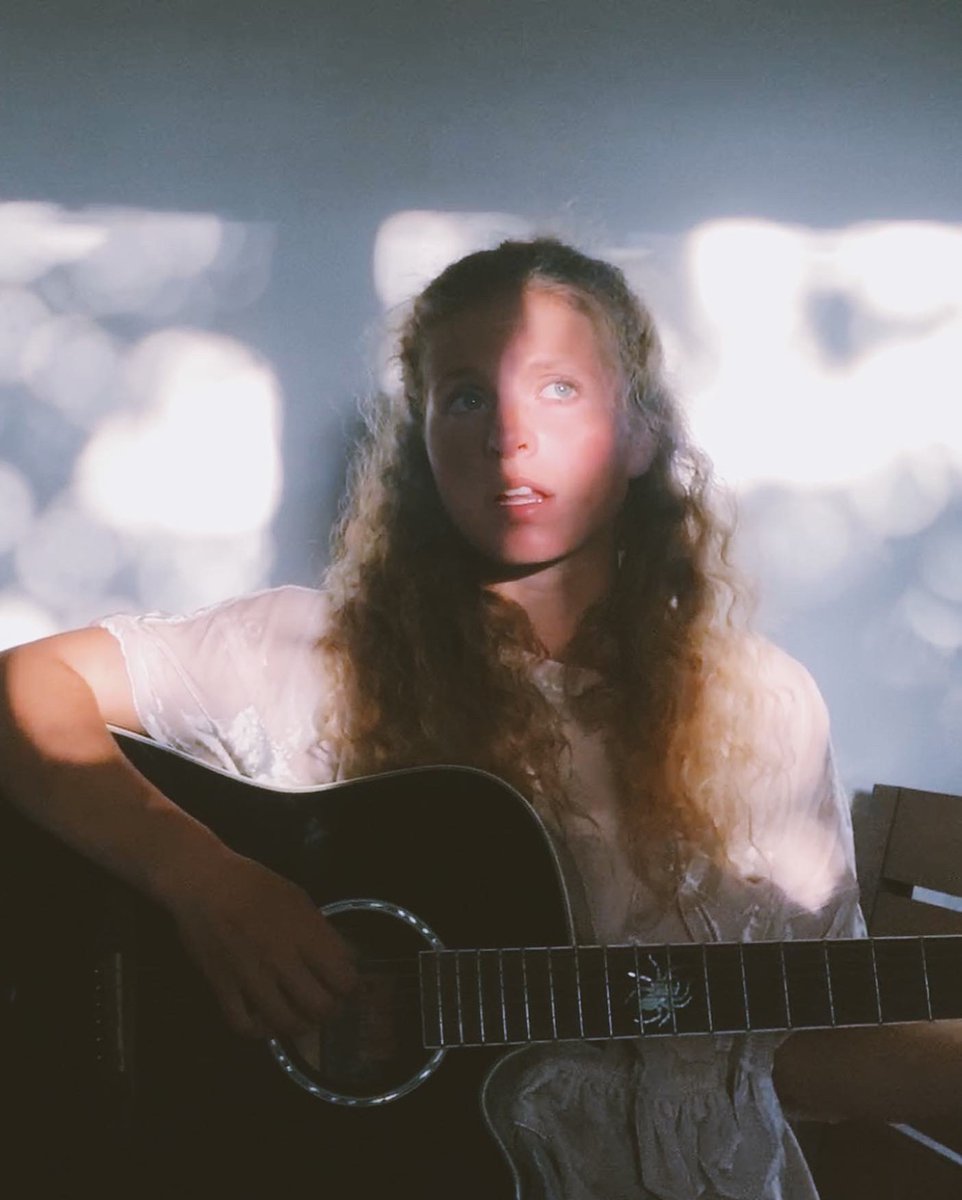 open.spotify.com/track/2q6Zn9sM…

in case you didn't get a chance, here is the link to stream my latest release: 'what stirs the heart'

music video coming soon x