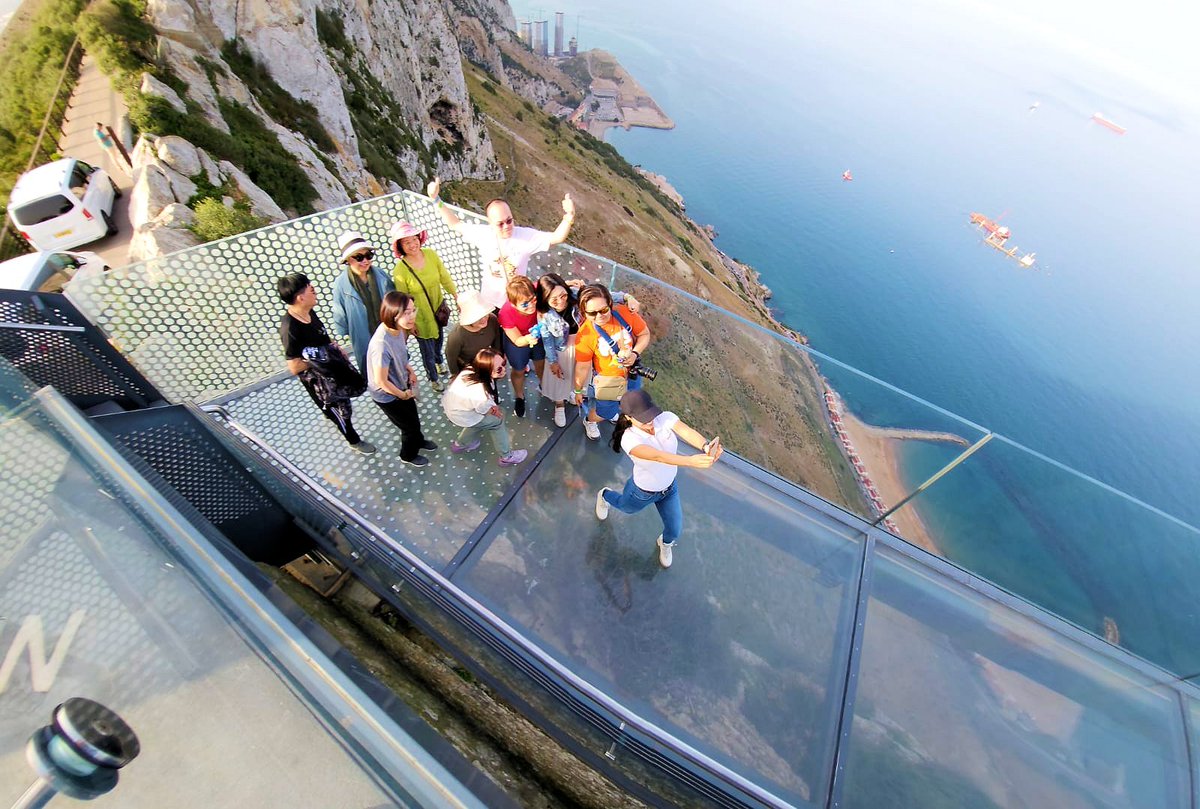 The Skywalk is a former military lookout transformed into a state of the art glass platform and walkway giving spectacular views across the Mediterranean. An unbroken 360º panoramic viewpoint 📷