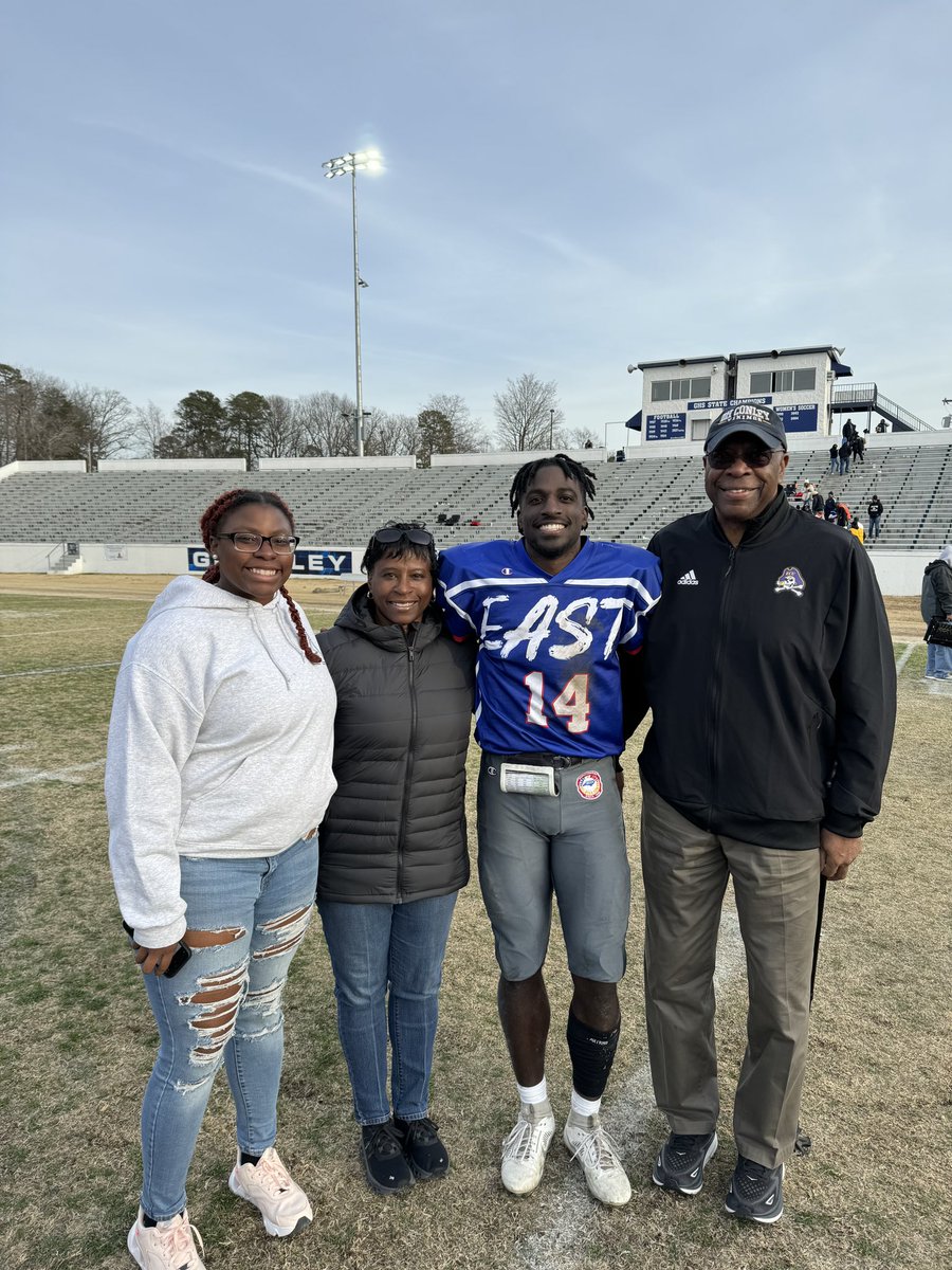 CrumplerIsaiah's tweet image. Had the best time ever in the East vs. West All-Star game, it was a blessing to be around a group of guys that had a purpose and it showed #EASTSIDE 🔥