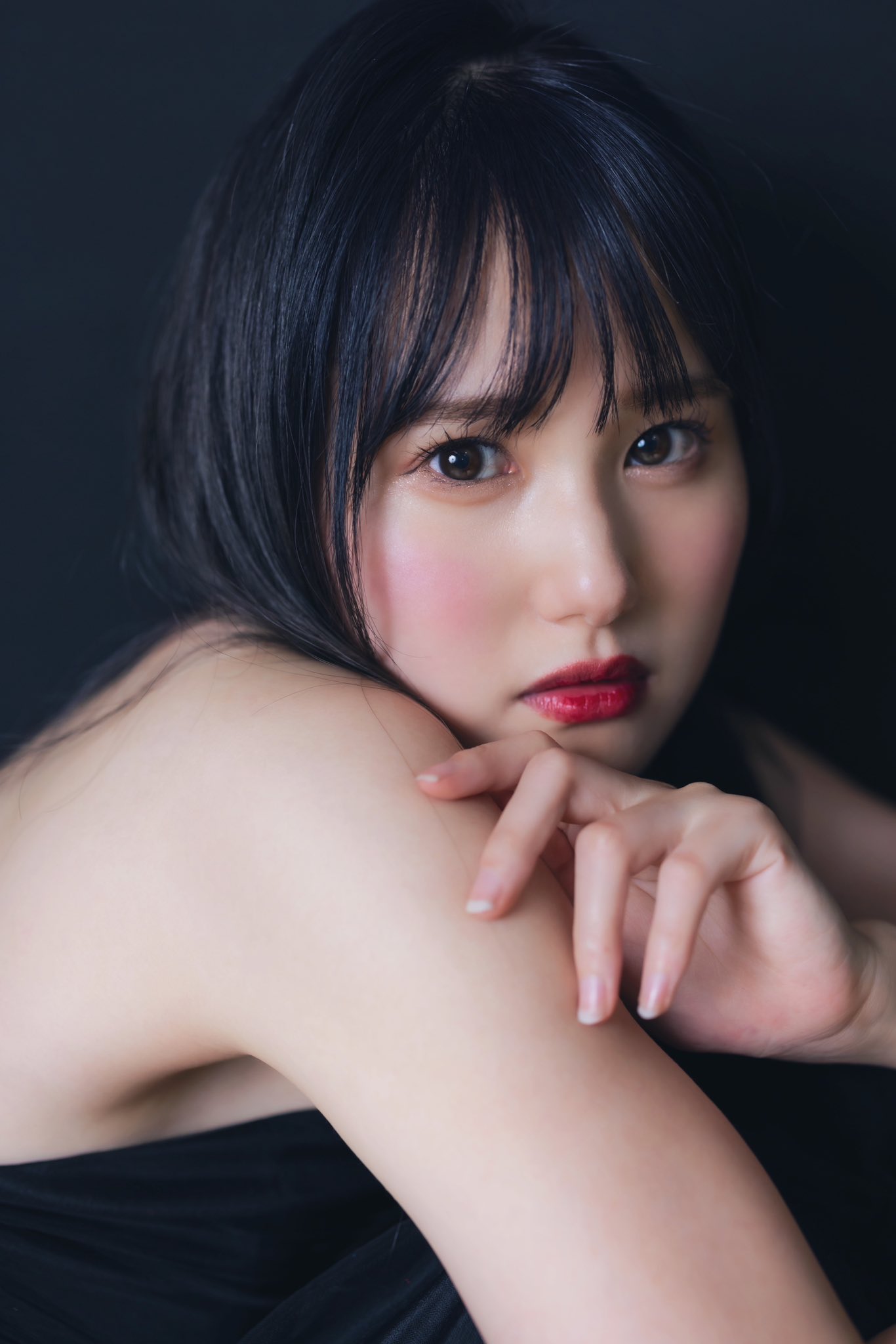 AKB48 前田彩佳 2018 福袋 5月号 封入 生写真 ヒキ