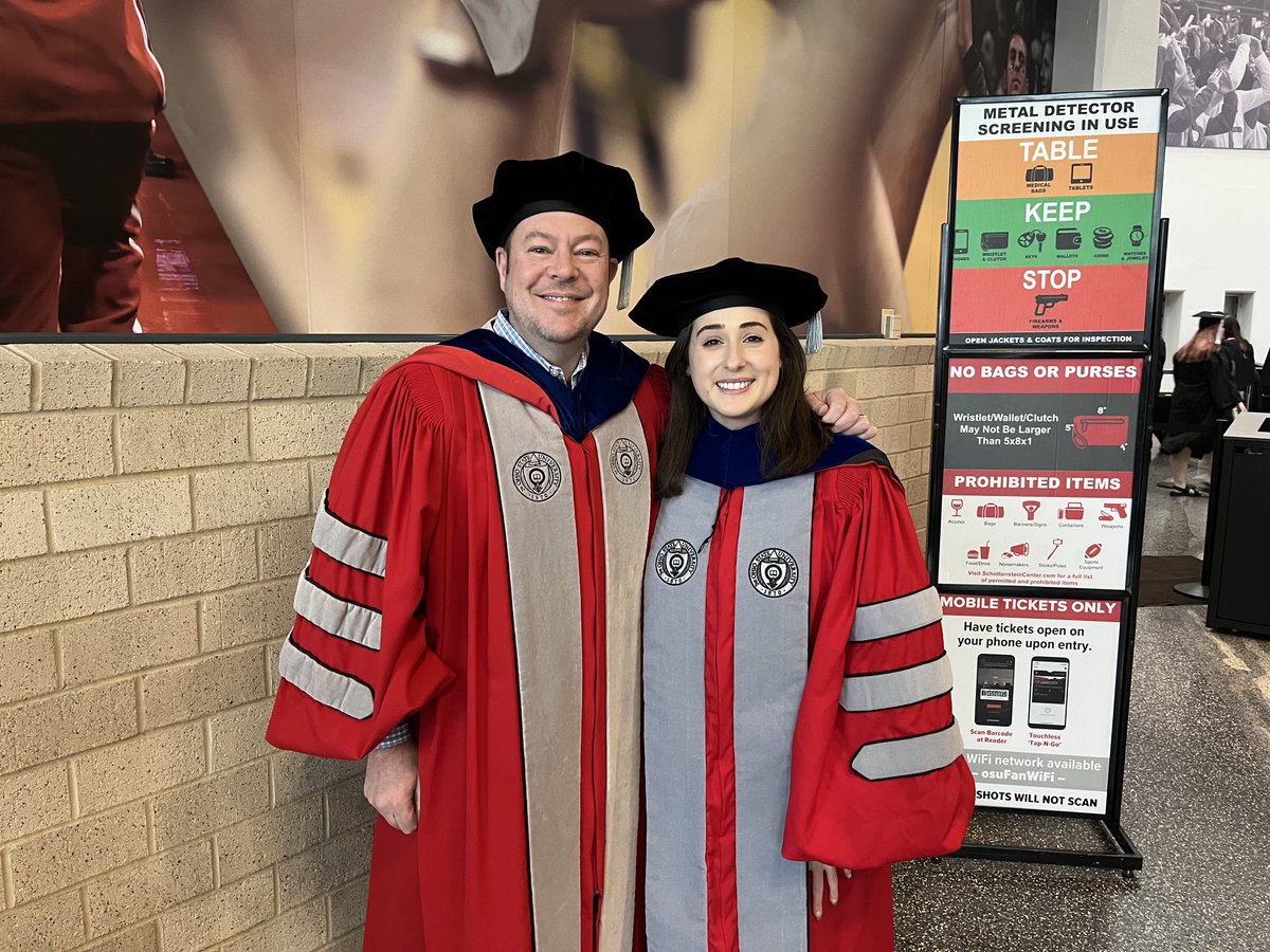 Congratulations to Dr. Devin Jones! We will all miss you ⁦<a href="/OestreichLab/">The Oestreich Lab</a>⁩ but look forward to seeing all of your great accomplishments yet to come! #MII Proud