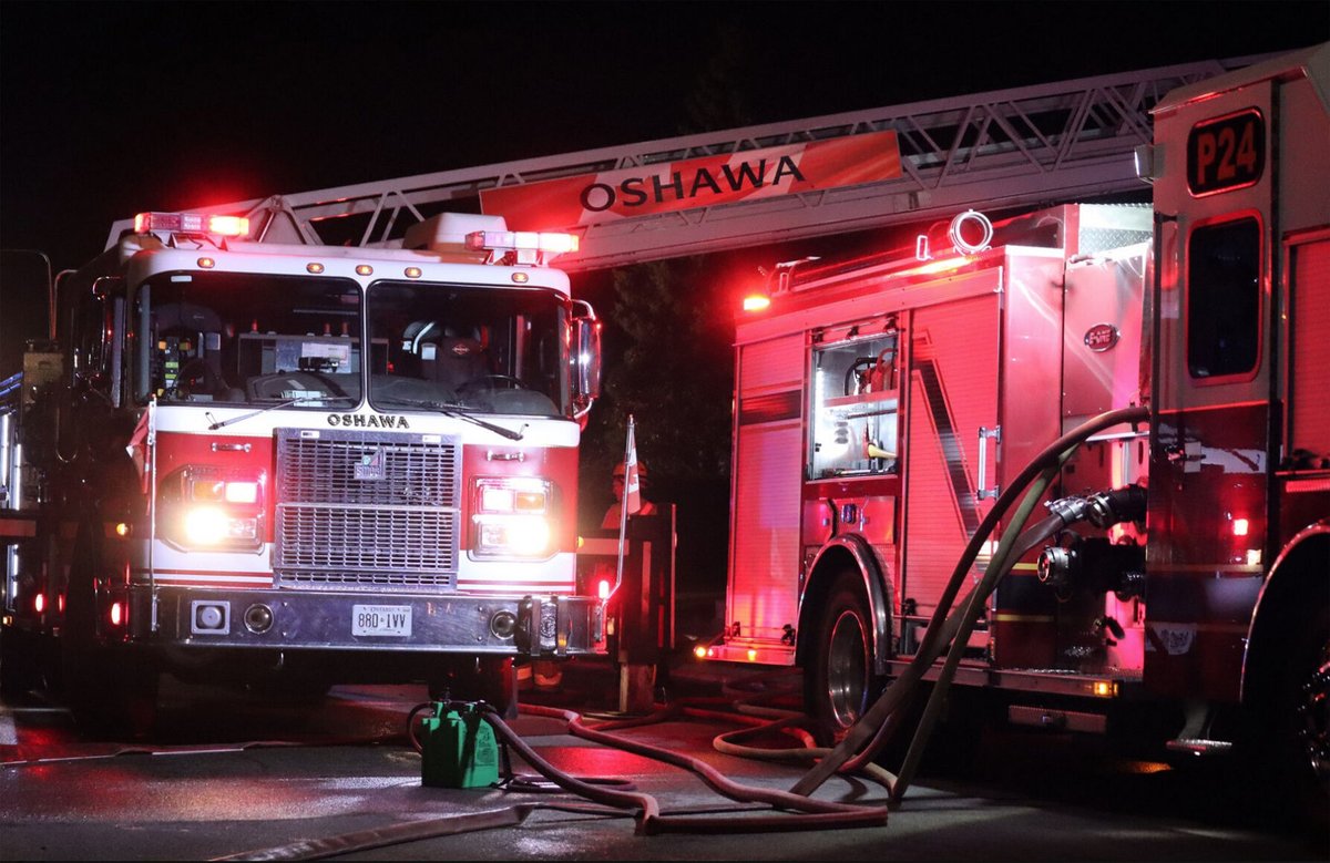 Oshawa firefighters fought a fire on Park Rd. S early Sunday. The fire has been extinguished and no injuries were reported. Approximately 25 firefighters attended this housefire. The fire caused just over $800,000 in damages.