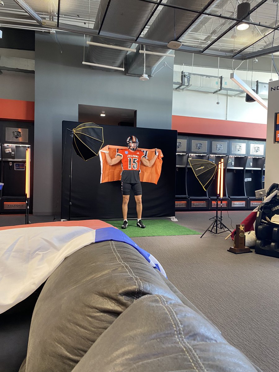 Blaize X Covington (@blaizexc_15) on Twitter photo Thank you <a href="/UTPBFootball/">UTPB Football</a> for my second official visit! Had a great time touring the campus, talking to coaches and learning more about the school and what it has to offer me as a student athlete. <a href="/STHFootball/">St. Thomas Football</a> <a href="/CoachMcGuire16/">Rich McGuire</a> <a href="/CoachK__Mac/">Kris McCullough</a> <a href="/Coach_Region/">Spencer Region</a> <a href="/ByAndyMcCulloch/">Andrew McCulloch</a> Thank you <a href="/UTPBFootball/">UTPB Football</a> for my second official visit! Had a great time touring the campus, talking to coaches and learning more about the school and what it has to offer me as a student athlete. <a href="/STHFootball/">St. Thomas Football</a> <a href="/CoachMcGuire16/">Rich McGuire</a> <a href="/CoachK__Mac/">Kris McCullough</a> <a href="/Coach_Region/">Spencer Region</a> <a href="/ByAndyMcCulloch/">Andrew McCulloch</a>