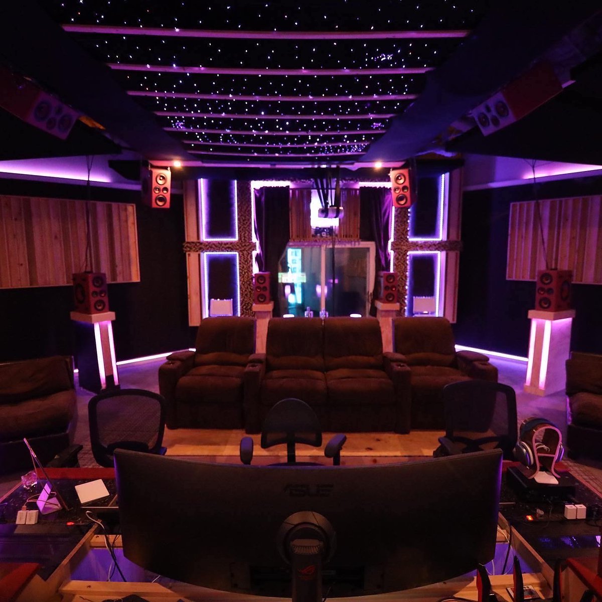 it time to take your music to the next level....Get your next single or album mixed in Dolby Atmos... Spatial Audio by seasoned professionals. Give us a call for a demo or to book your next mixing session. 404-991-7081