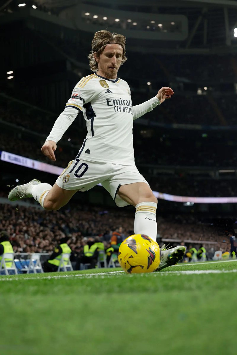 Luka Modric #RMAVIL