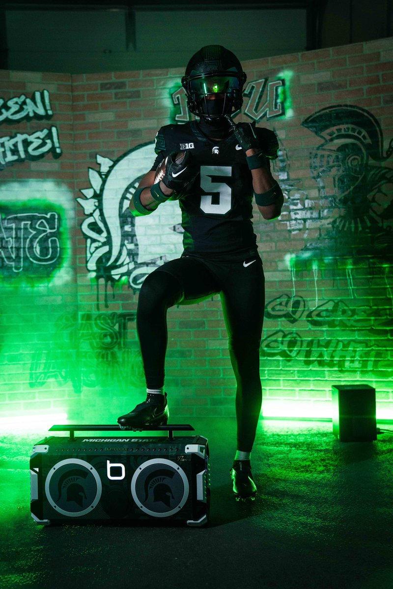 Jaylen Thompson (@jaylent06) on Twitter photo This weekend was 🔥! Thanks again for hosting me and my family <a href="/MSU_Football/">Michigan State Football</a> and coaches. See y’all in January! <a href="/coachkriesky/">Will Kriesky</a> <a href="/DBcoachadams/">Blue Adams</a> <a href="/BallHawkU/">BallHawkU 🏈🦅</a> This weekend was 🔥! Thanks again for hosting me and my family <a href="/MSU_Football/">Michigan State Football</a> and coaches. See y’all in January! <a href="/coachkriesky/">Will Kriesky</a> <a href="/DBcoachadams/">Blue Adams</a> <a href="/BallHawkU/">BallHawkU 🏈🦅</a>