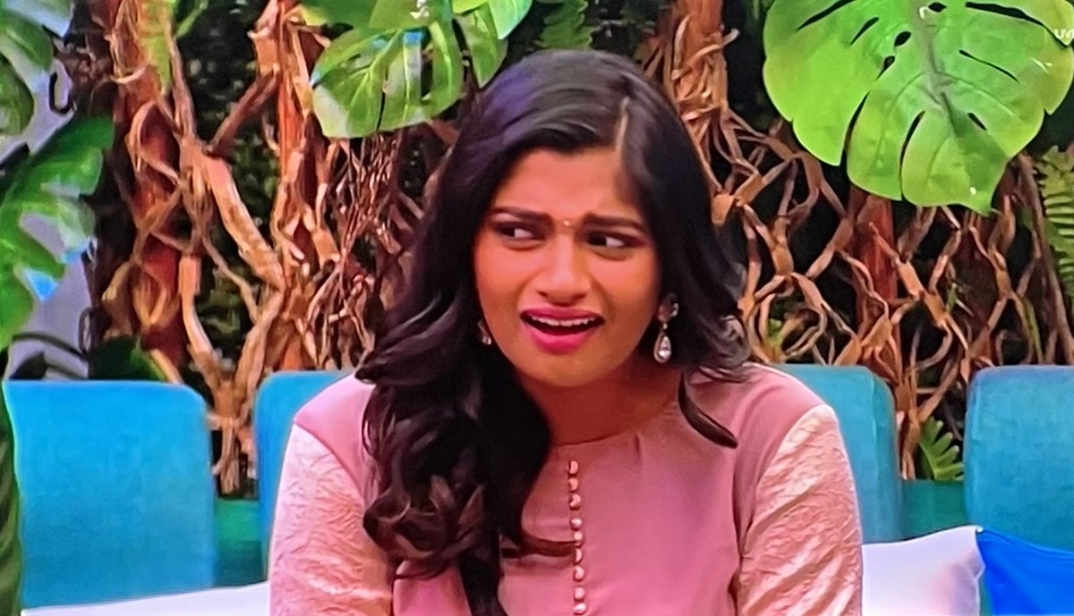 bb_sambavam's tweet image. Hey akka pachaya matniya 🤡

#BiggBossTamil7