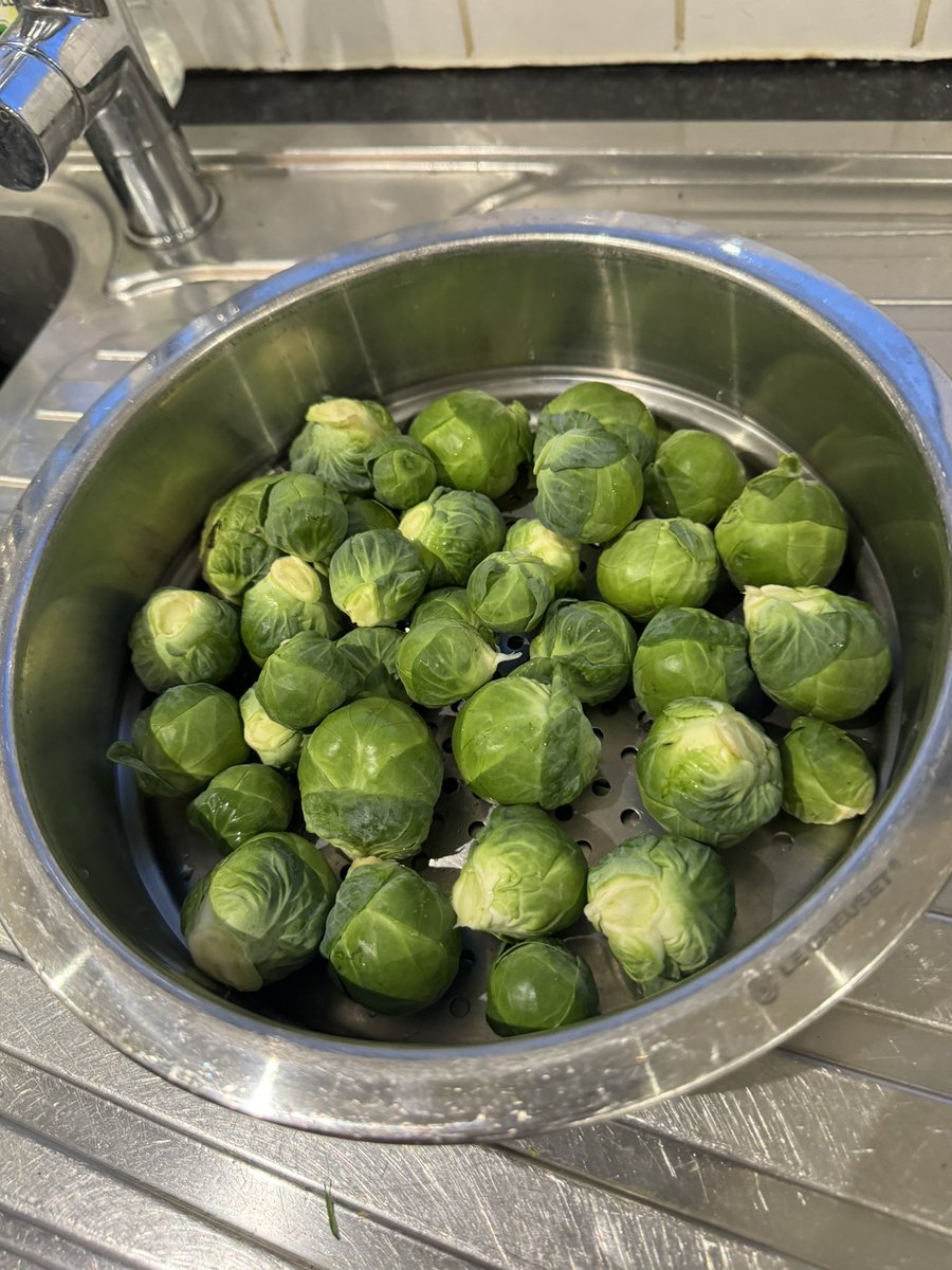 Another of #LANCASHIRE finest Mr Prescotts Sprouts 😎😎😎😎😎😎we only sell the best no plastic in sight 😎😎😎😎😎😎