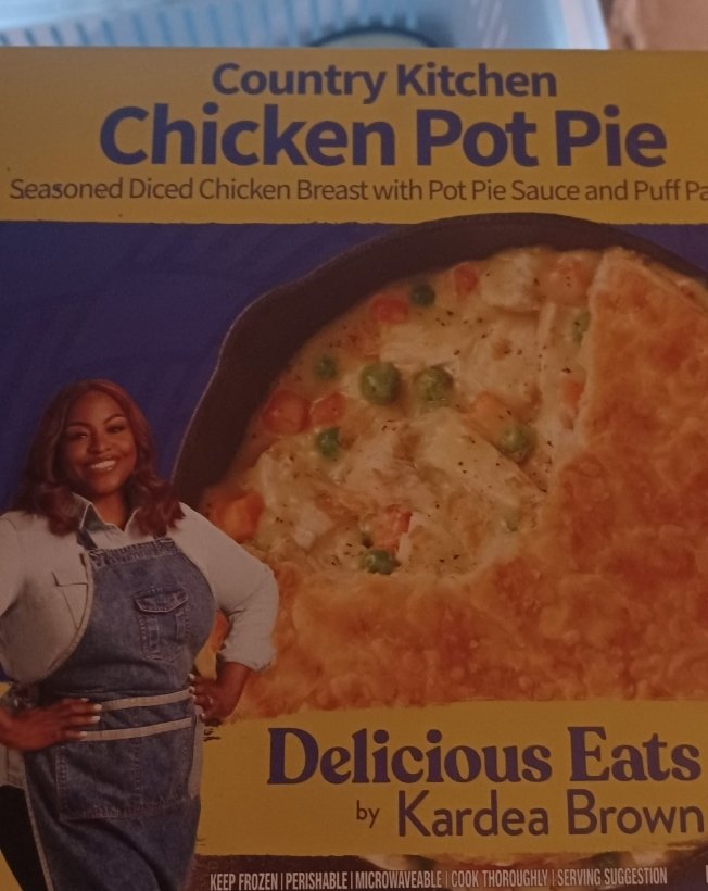 Show support to our sister @kardea_brown. That was the best microwave chicken pot pie I ever had.

#BlackOwned
#BuyBlack
#SupportBlackBusinesses