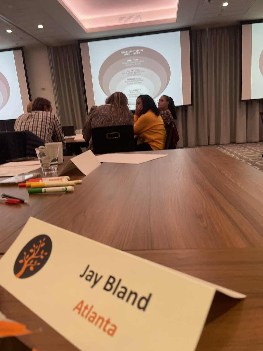 jbland100's tweet image. That’s a wrap on @CahnFellowship weekend #2.  ❤️ learning  and hanging with amazing leaders from across the 🇺🇸.  Until next time #transformative21 ! @MsSmall2016 @BoydPrincipalK @CasPrinciTmomon @MorrisBrandonES