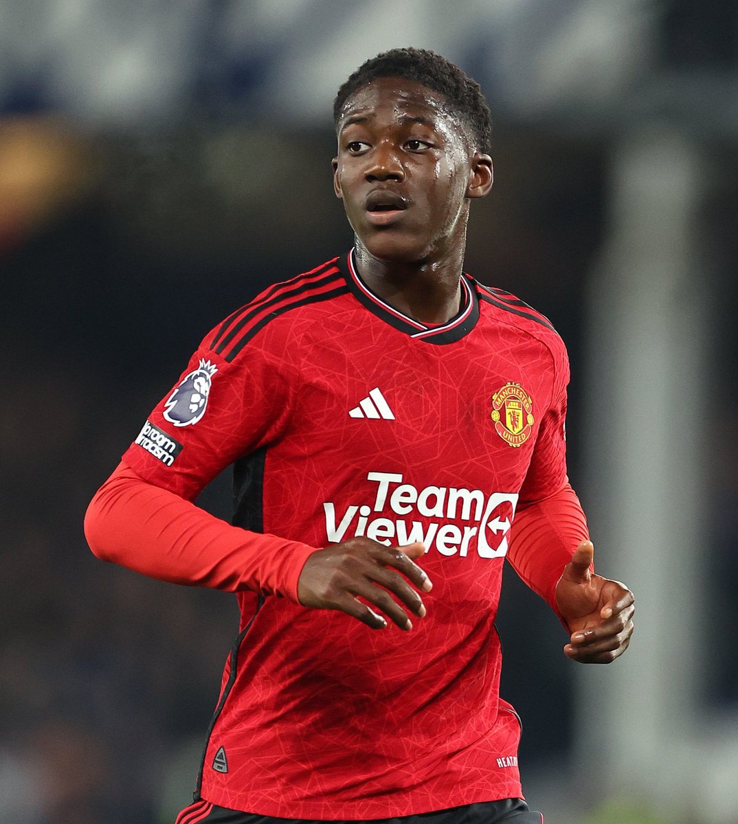 Amrabat looking lost, McTominay a waste of space and can't control or pass the ball, while 18-year-old Kobbie Mainoo is showing them levels.

Definitely should be starting as many games as possible. 🌟
