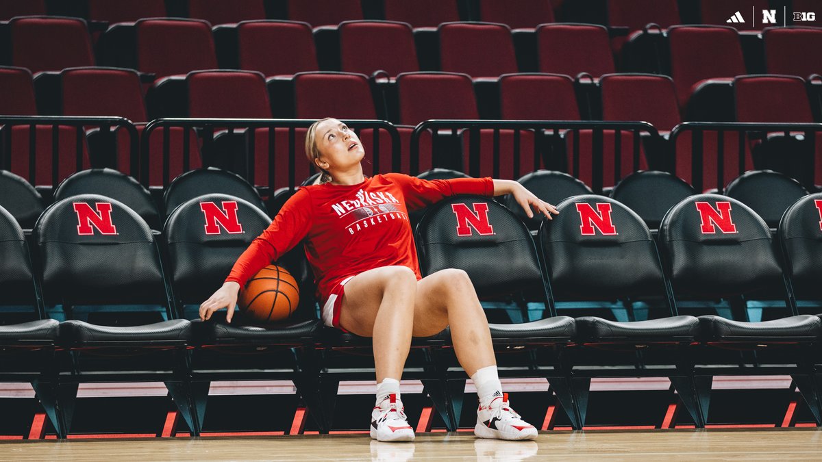 HuskerWBB tweet picture