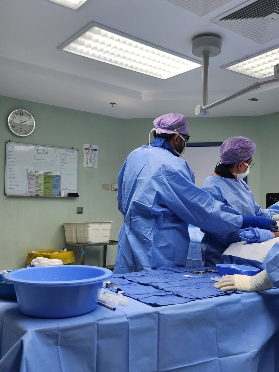 juanrb_11's tweet image. Happy to be here in #KFSHRC at Saudi Arabia 🇸🇦. Thanks to my mentor Dr Ubaid Ullah and #ISN. Today we had #AVGthrombectomy and #AVGangioplasty. 
#AdvancedInterventionalNephrology