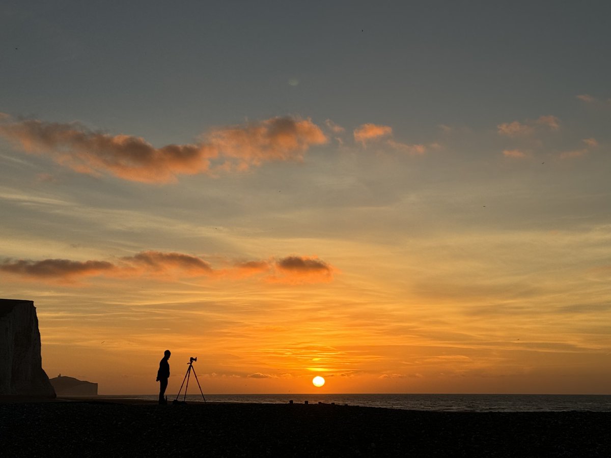 I took nearly 100 pictures of the sunrise at Cuckmere haven this morning. This one feels adequate to share. #cuckmerehaven #eastsussex #seaford #naturelovers #photography #sunrise #goldenhour #reflection