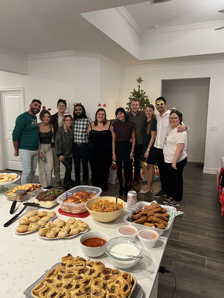 lab_gomes's tweet photo. It’s time for the Gomes Lab Holiday Party with flavors from all around the globe #diversityrules Happy Holidays from our lab family to yours 🎄🎅 https://t.co/D5VMHeOrqe