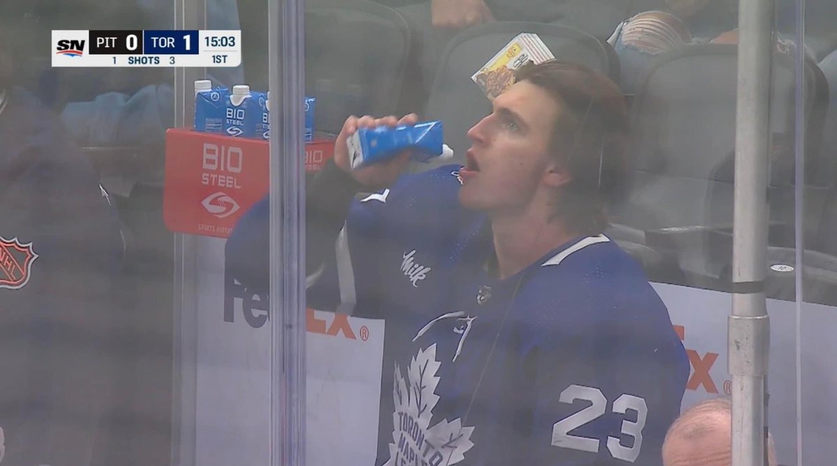 Matthew Knies says that was his first fight. Says he blacked out, tried to get off as many fists as possible and then felt an adrenaline rush. 

Matthew Knies had the first Gordie Howe hat trick for the Maple Leafs since Daniel Winnik Feb 21st, 2015. #LeafsForever