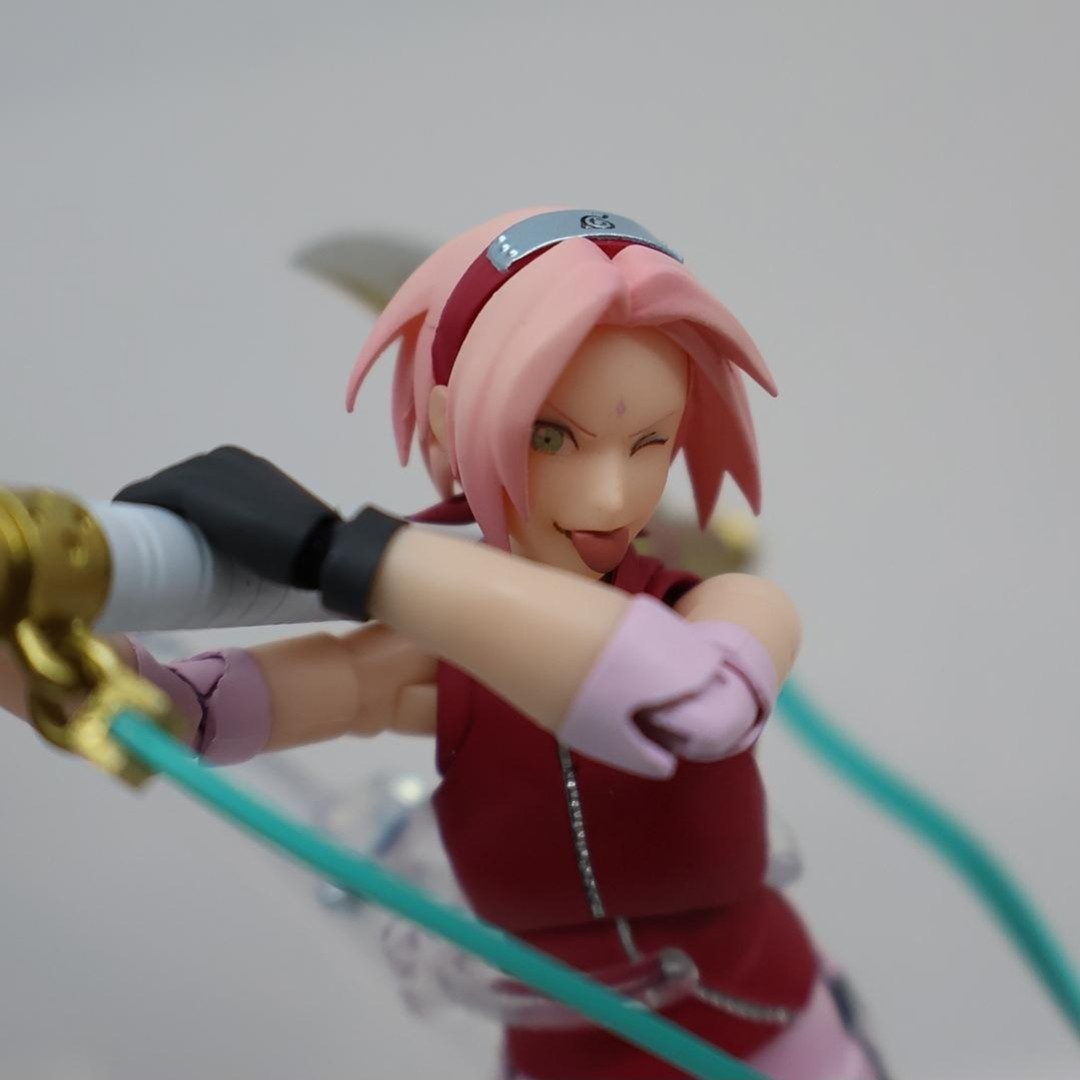 Tamashii Nations S.H.Figuarts Naruto NARUTOP99 Sakura Haruno, & Minato  Namikaze Figures