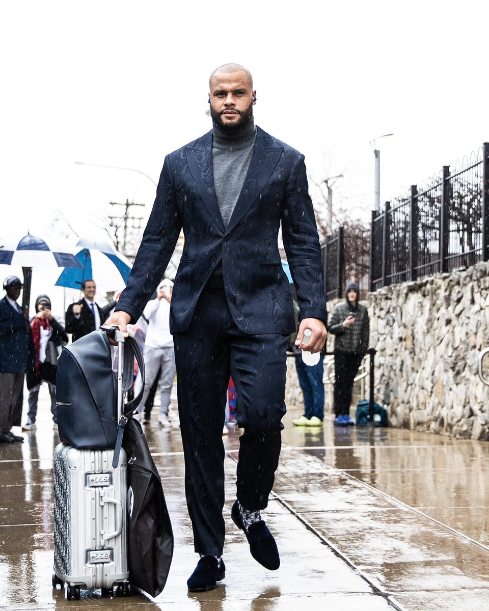 Ready 4️⃣ a Rayne storm ⛈️ 

#ProBowlVote + <a href="/dak/">Dak Prescott</a>