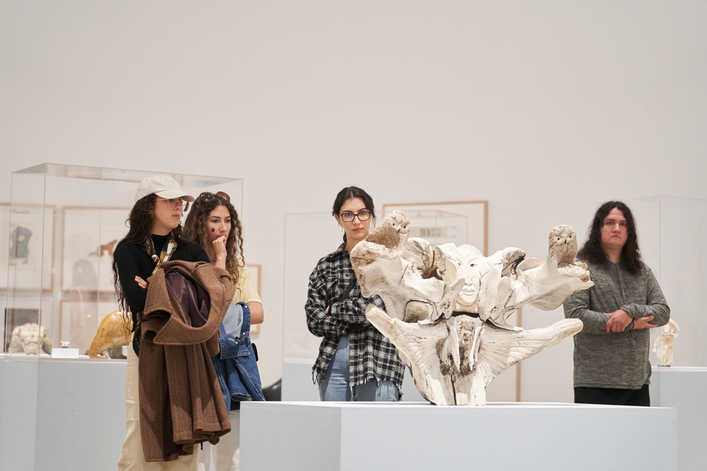 Explore the incredible artworks of Inuit Sanaugangit: Art Across Time, including this piece Shaman and Helping Spirits (1992) by ⁠Manasie Akpaliapik (b. 1955)!
⁠
📸 <a href="/dave_101/">David Lipnowski</a> ⁠
⁠
👉️ Learn more at wag.ca/exhibitions