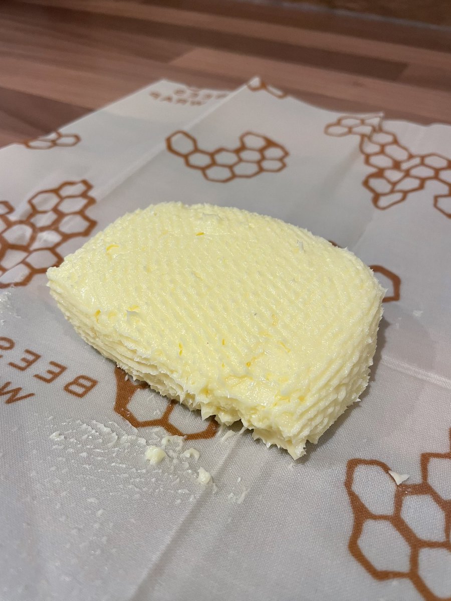 broadbayhouse's tweet image. Had a go at making our own butter! It’s delicious. 

#butter #homemadebutter