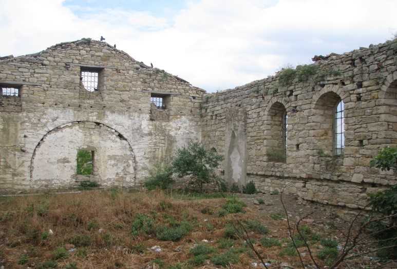 Şahinköy Kilisesi keşfetmeden ölme 💙 
#tekirdağ #malkara #Church #Churchcandles #Historical #ruins #travelagent #travelsafely #seyahatacentesi #travelinsurance #travelwell