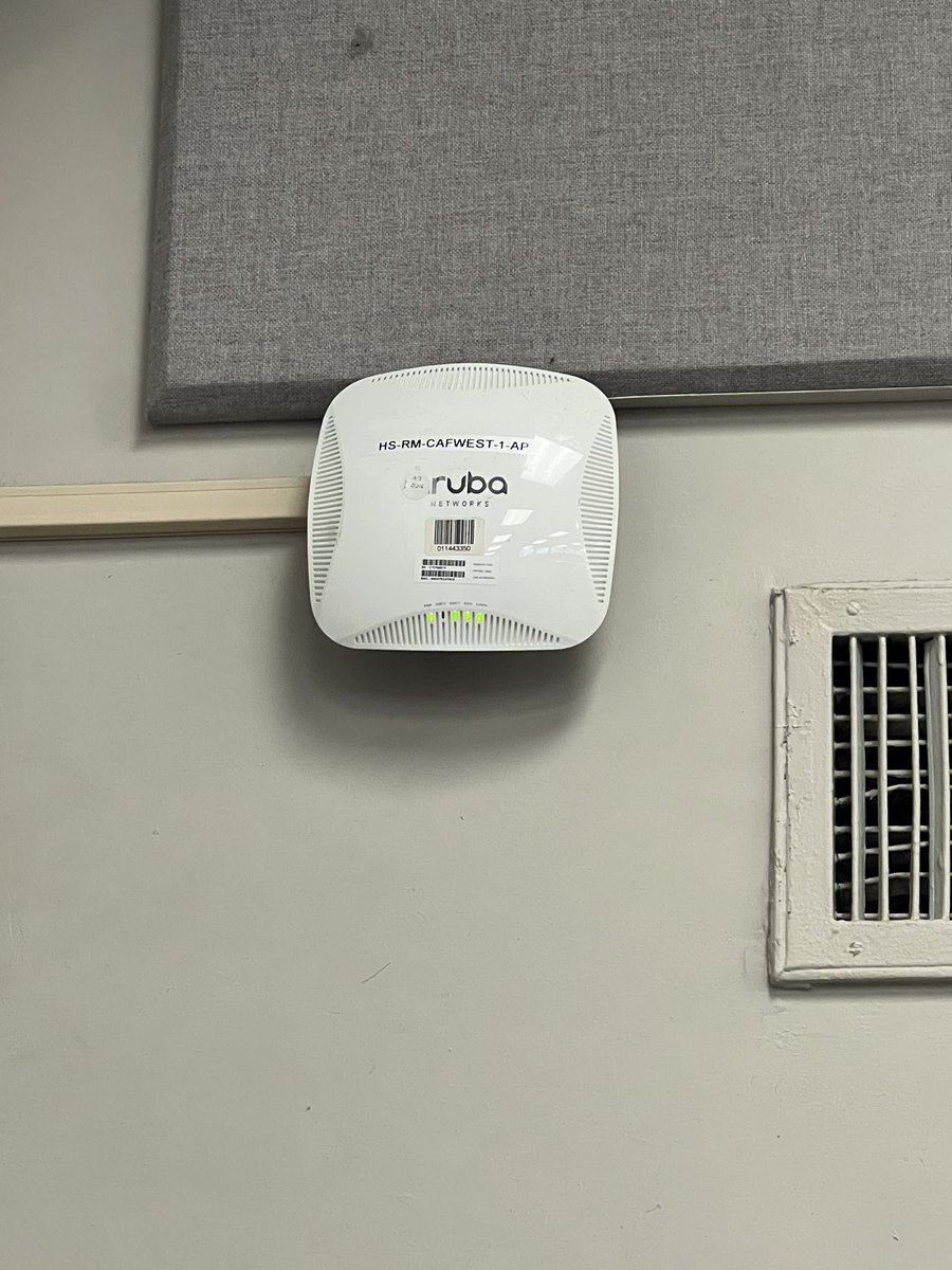 nd99bu03's tweet photo. Hopefully the Wi-Fi will bring my son some good luck in his robotics competition! #arubanetworks #apsinthewild https://t.co/CJcBrBP3JR