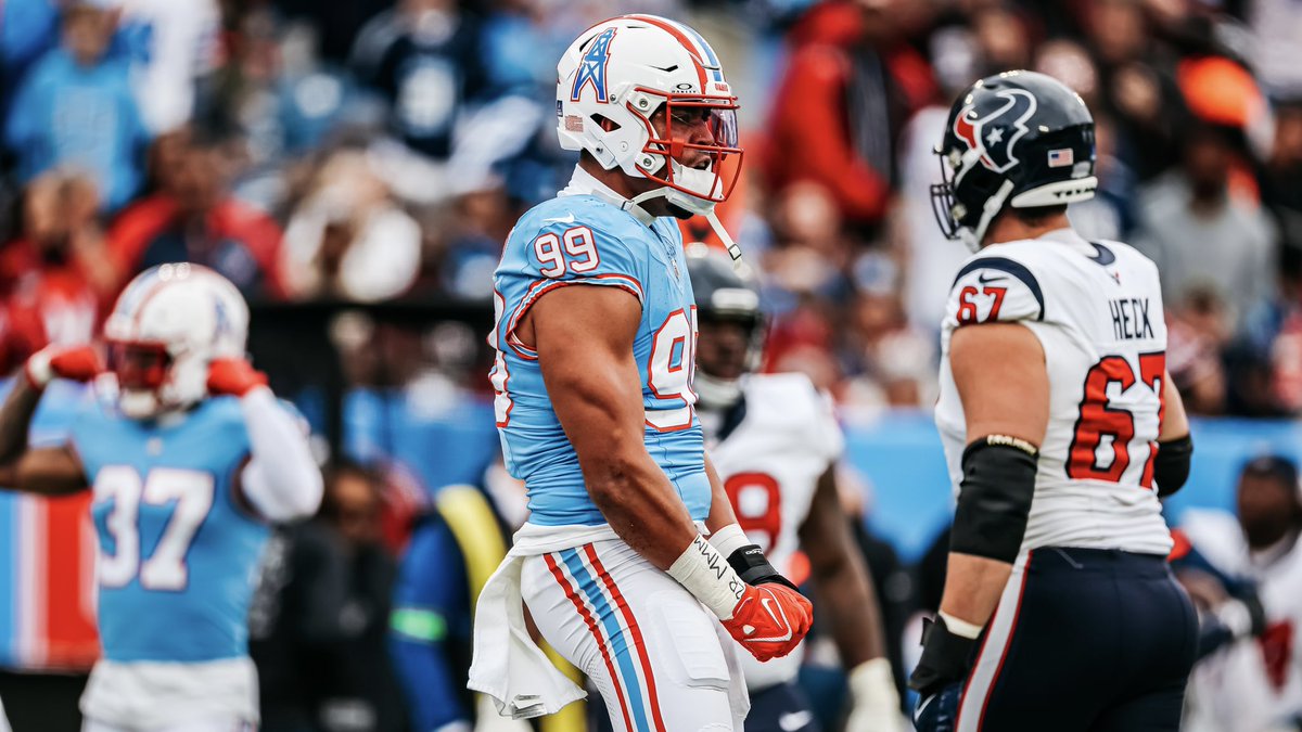 Titans (Oilers Version) on X: 🚨 Fake Punt Alert 🚨 📺: Watch #AZvsTEN on  @NFLonCBS  / X