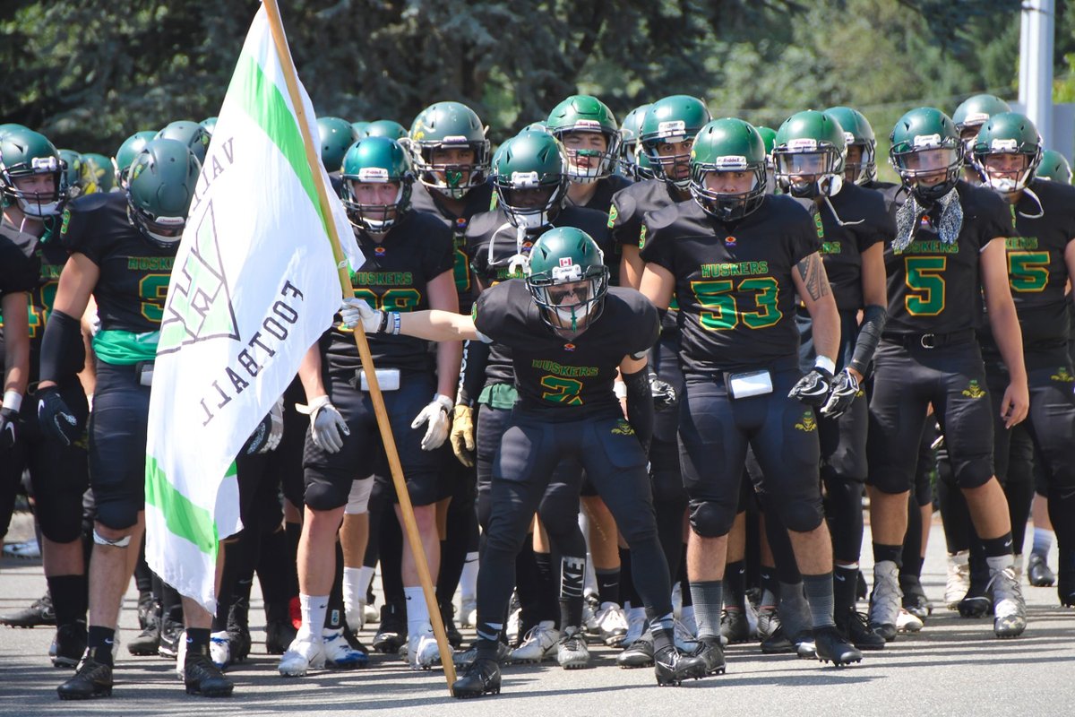 Hunter (@hunter_h51) on Twitter photo I am honoured to have received my first CJFL offer to continue my athletic career with the <a href="/GoValleyHuskers/">Valley Huskers</a> !!!!! I am honoured to have received my first CJFL offer to continue my athletic career with the <a href="/GoValleyHuskers/">Valley Huskers</a> !!!!!