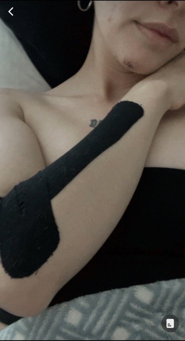 Mejorando 😙😗 https://t.co/BuK4QvoVit