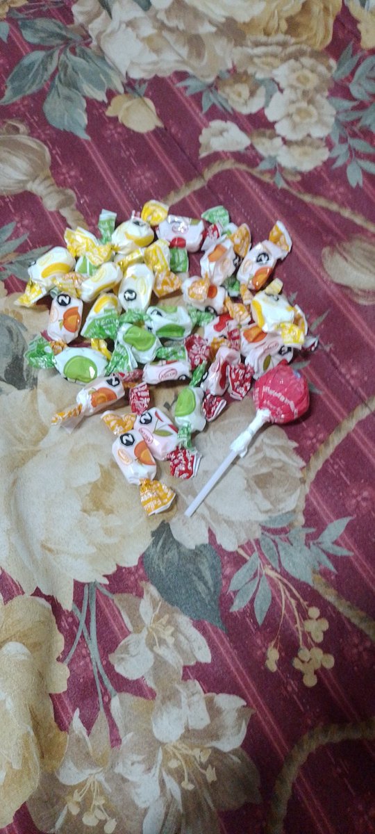 Está re quebrada la Argentina, como que 1mil mangos esto un desastre jajajajaj