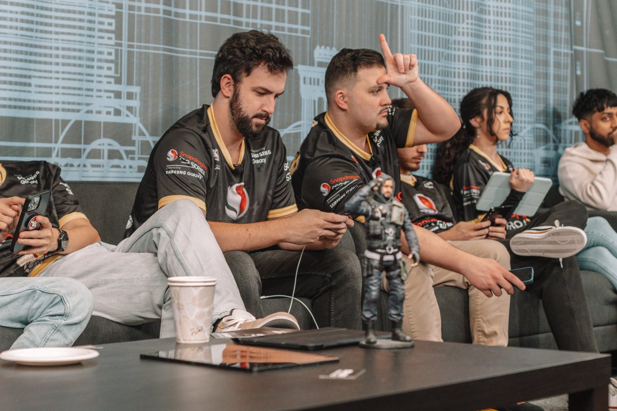 TheSpawn tweet media