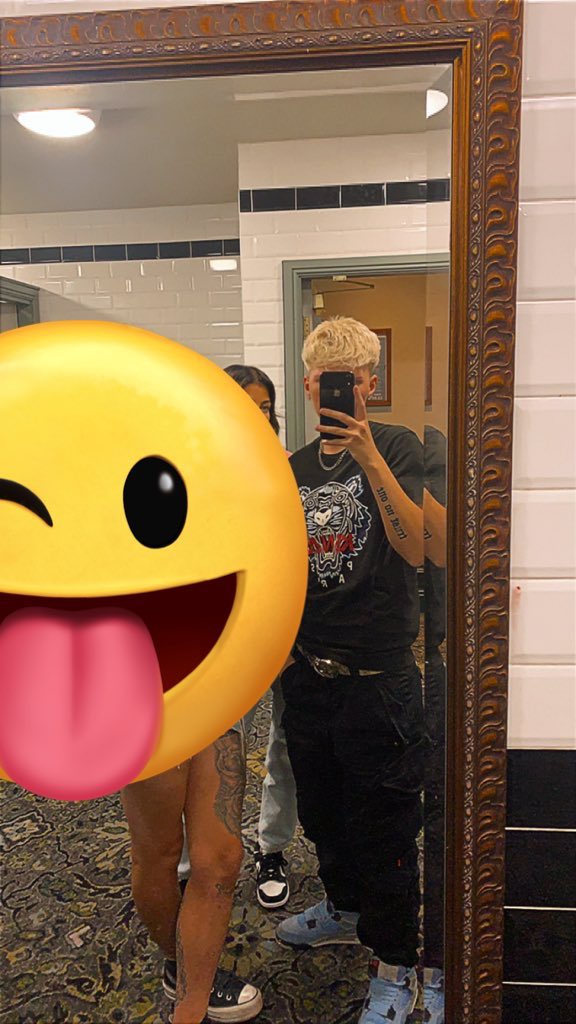 mascgoddess2's tweet photo. Who wants to see my boy pussy?😈 #sellingcontent #buyingcontent #nsfw #nsfwtwt #goddess #paypig #cashslave #humiliation #sph #gayboy #ftm #trans https://t.co/R299wj8gEa
