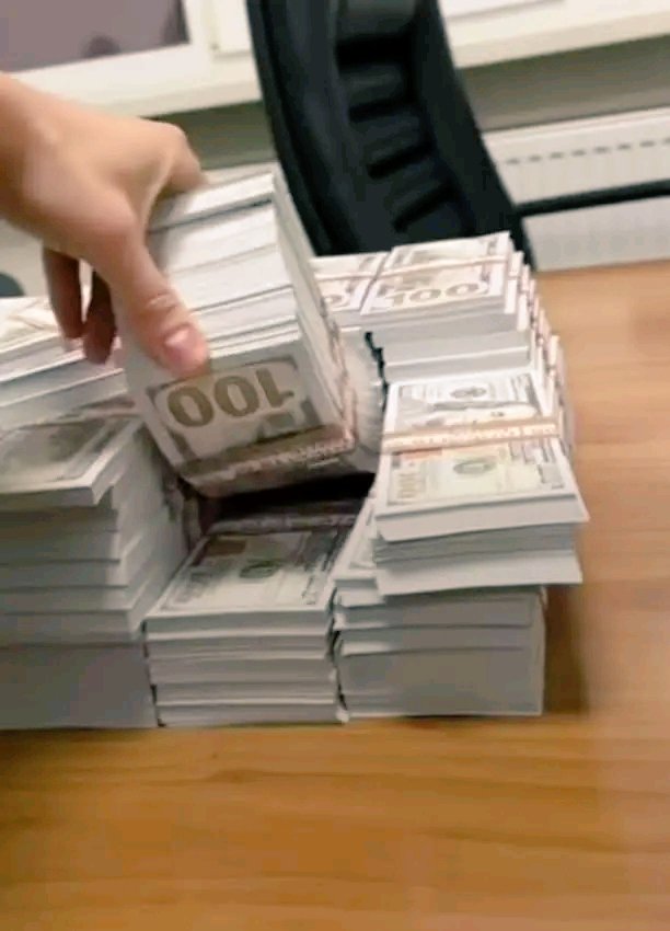لقد تم اختيارك من ضمن المستفيدين احد المستفيدين تم مساعدته بمبلغ 230,000 ﷼
وعقبال المشاركين اليله راح يكون في سحب على سيارة نوع لكزس وبإذن الله يكون الفائز مُستحق 
🇸🇦
١-رتويت🔂
٢-تابعني 
٣-تغريد ب (تم)
٤-ارسل إسمك ورقم جوالك خاص