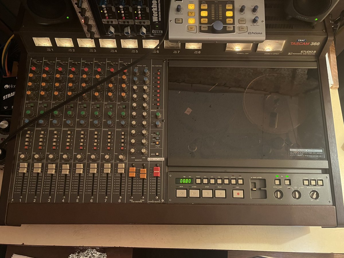 Mike Bones tweet media