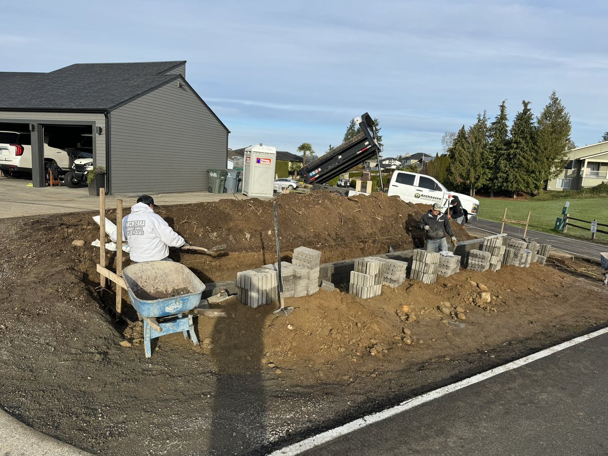 Archterra_'s tweet photo. People will throw stones at you. Don’t throw them back. Collect them all and build an empire. #archterra4life #landscape #worththewait #qualityoverauanity #investinginourpeople https://t.co/Lv9eycS6Go