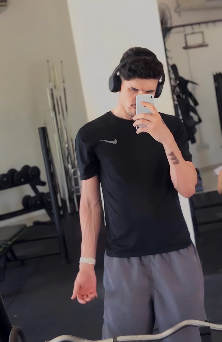 béri tweet media