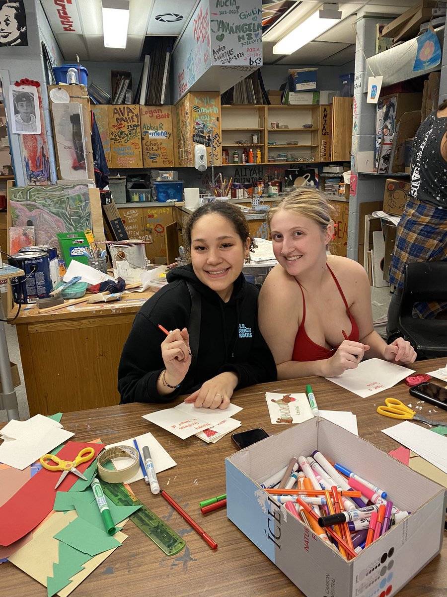 HSH Interact Club tweet media