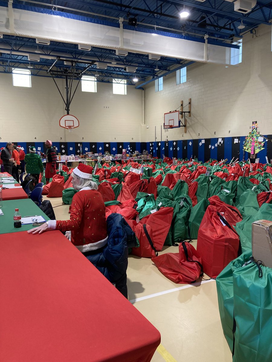 Toy Drive distribution day! <a href="/AsburyParkTAP/">TAPintoAsburyPark</a> <a href="/Asbury_ParkSD/">Asbury Park Schools</a> <a href="/inAsburyParkNJ/">City of Asbury Park</a>