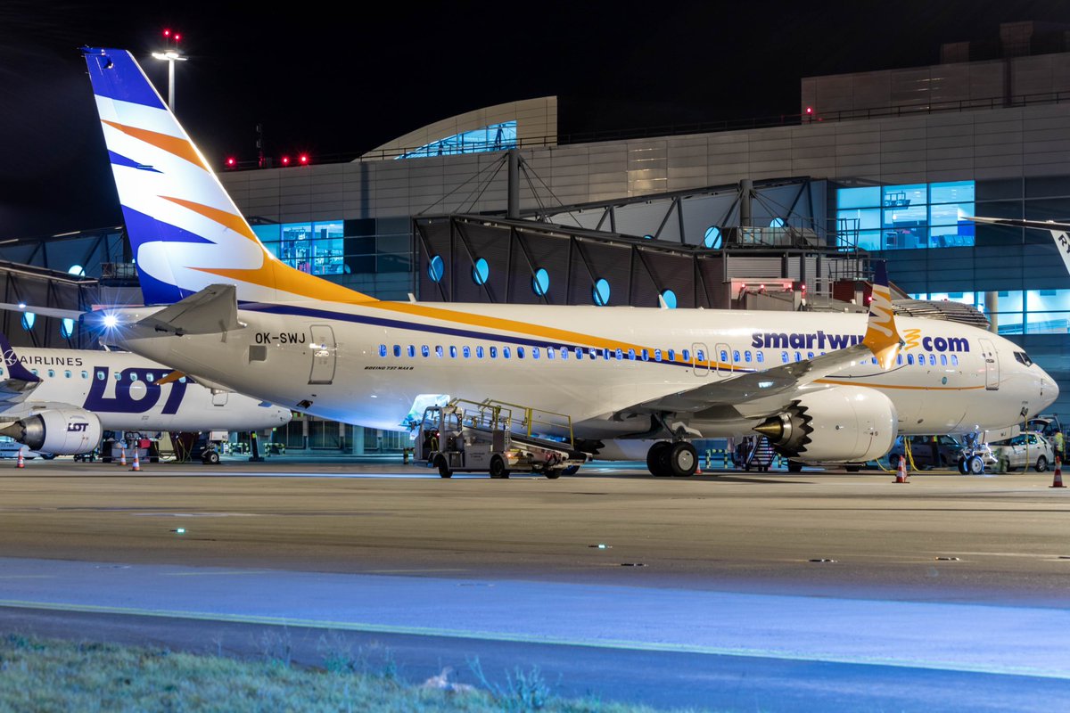 🇨🇿 První let s cestujícimi dnes na španělskou Fuerteventuru absolovoval nejnovější přírustek ve flotile <a href="/SmartwingsGroup/">Smartwings</a> Boeing 737 Max8 OK-SWJ.